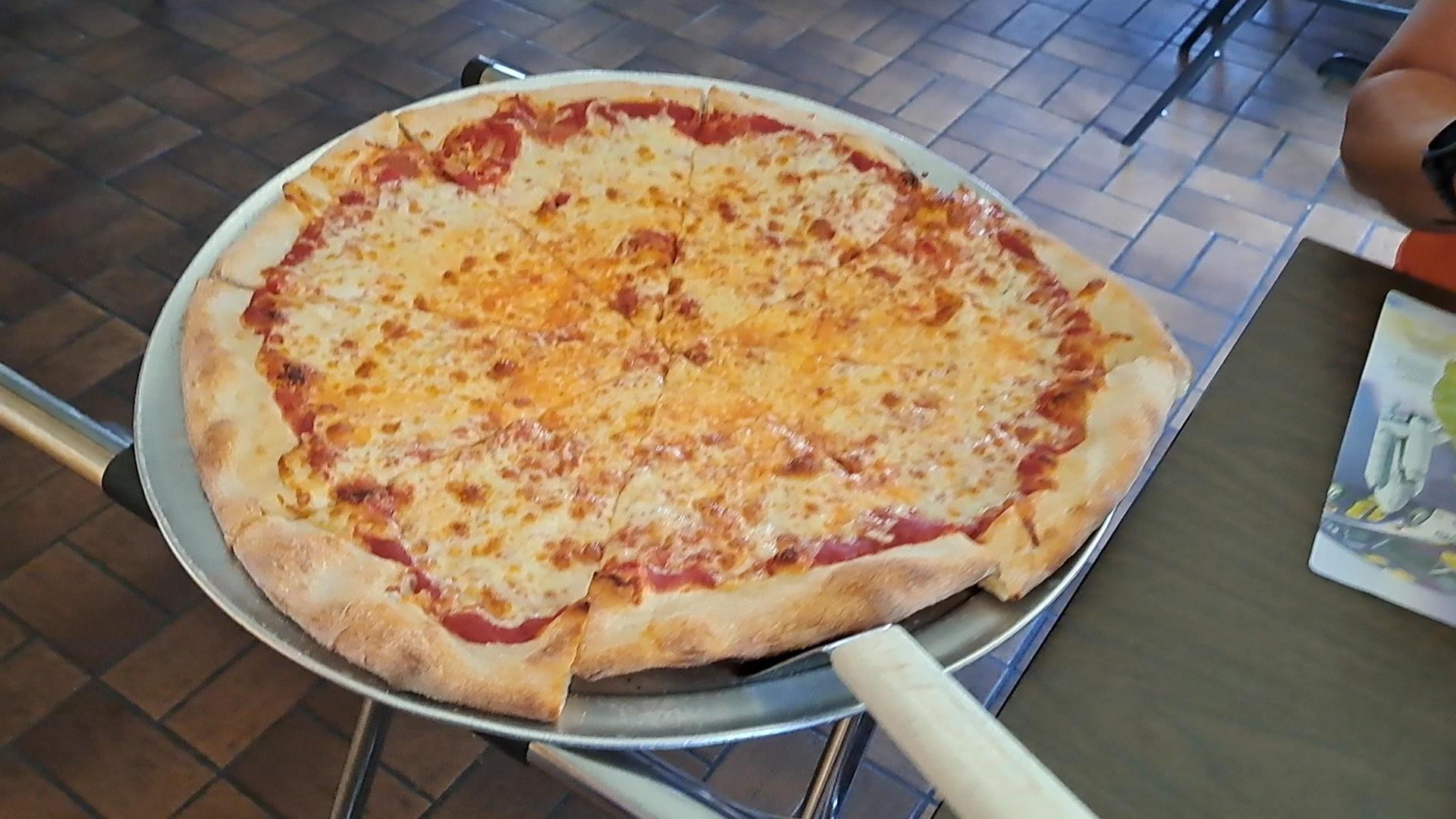 Gianni's Pizza - Hudson, FL (no other locations)